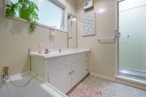 Photo of property in 26 Durham Street, Stoke, Nelson, 7011