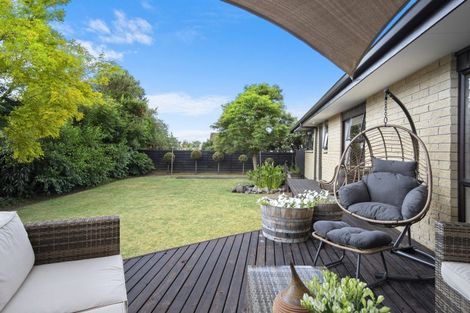 Photo of property in 36 Edgewater Parade, Waiuku, 2123