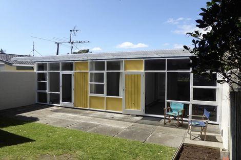 Photo of property in 1b Richard Street, Titahi Bay, Porirua, 5022