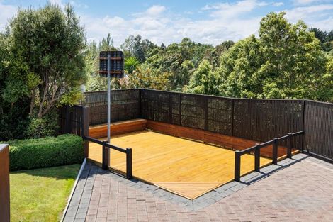 Photo of property in 54 Cashmere Drive, Fitzherbert, Palmerston North, 4410