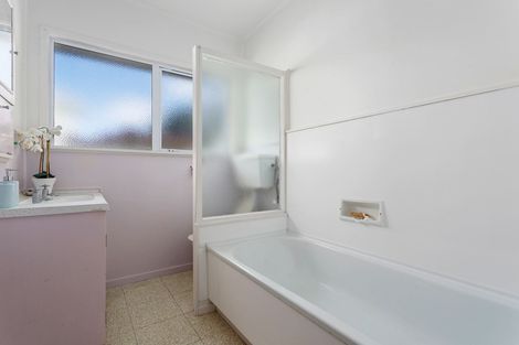 Photo of property in 195 Pohutukawa Avenue, Ohope, 3121