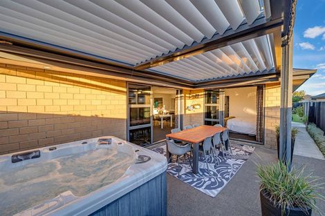 Photo of property in 28 Sovereign Boulevard, Kaiapoi, 7630