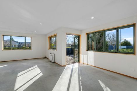 Photo of property in 27 Ballarat Road, Rangiora, 7400