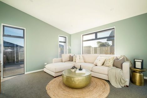 Photo of property in 32 Withers Crescent, Halswell, Christchurch, 8025