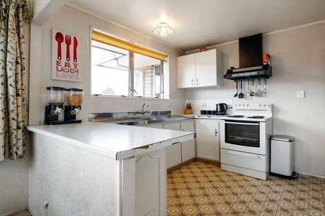 Photo of property in 20 Morrow Avenue, St Andrews, Hamilton, 3200