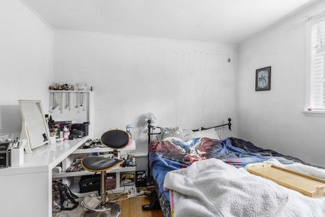 Photo of property in 12 Krull Street, Vogeltown, Wellington, 6021