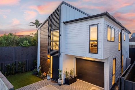 Photo of property in 33e Stanley Avenue, Milford, Auckland, 0620