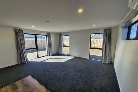 Photo of property in 12 Northampton Drive, Prebbleton, 7676