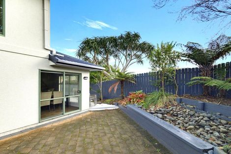 Photo of property in 6 Chadlington Avenue, Henderson, Auckland, 0612
