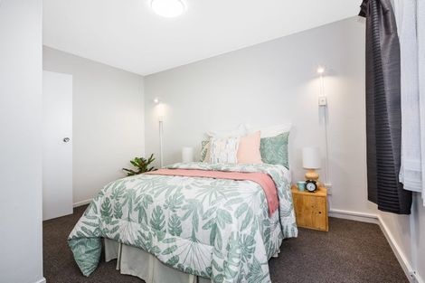 Photo of property in 5/126 Redwood Avenue, Tawa, Wellington, 5028