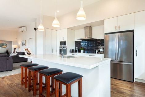 Photo of property in 1320b Papamoa Beach Road, Papamoa Beach, Papamoa, 3118