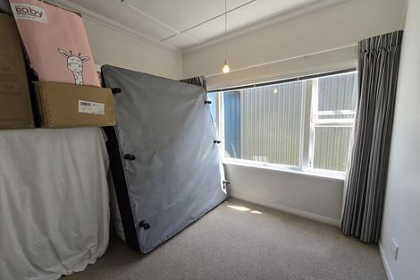 Photo of property in 1 Barretts Way, Miramar, Wellington, 6022