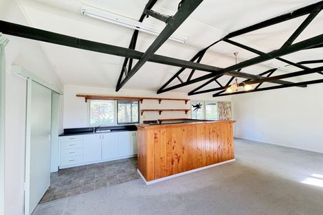 Photo of property in 123 Pomona Road, Kumeu, 0891