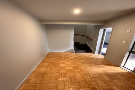 Photo of property in 11 William Bayes Place, Red Beach, 0932