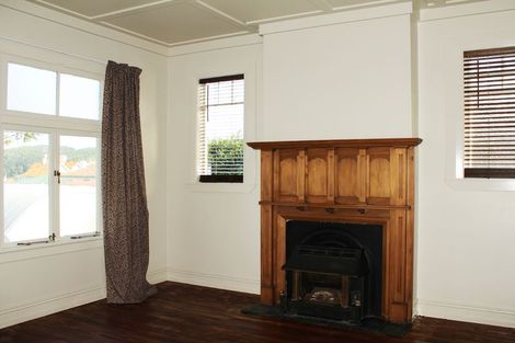 Photo of property in 26 Ure Street, South Hill, Oamaru, 9400