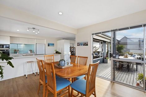 Photo of property in 18 Rawhiti Place, Snells Beach, 0920