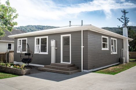 Photo of property in 63 Wood Street, Wainuiomata, Lower Hutt, 5014