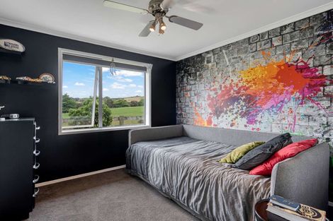 Photo of property in 306a Inland Road, Helensville, 0875