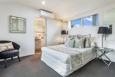 Photo of property in 676a East Coast Road, Pinehill, Auckland, 0630