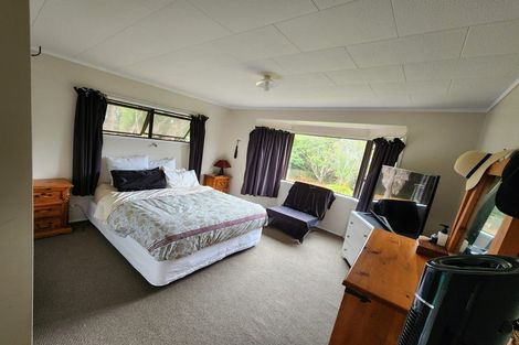 Photo of property in 296a One Tree Point Road, One Tree Point, 0118