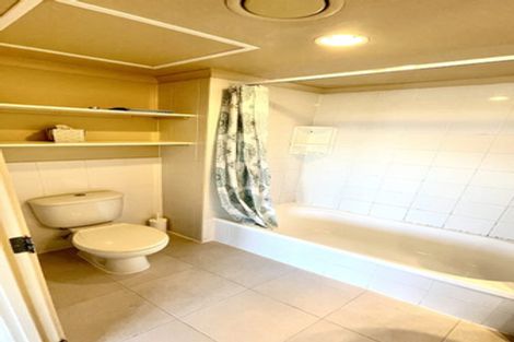 Photo of property in The Rennaissance, 5j/18 Ronwood Avenue, Manukau, Auckland, 2104