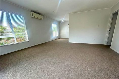 Photo of property in 100a Astley Avenue, New Lynn, Auckland, 0600