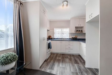 Photo of property in 102 Clayton Road, Mangakakahi, Rotorua, 3015