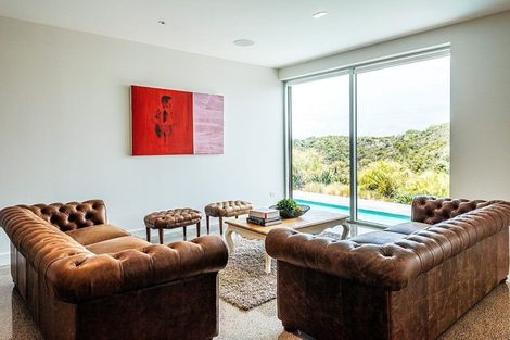 Photo of property in 52 Delamore Drive, Oneroa, Waiheke Island, 1081