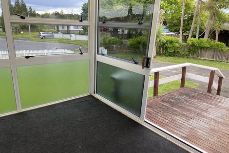 Photo of property in 9 Raupapa Street, Northcote, Auckland, 0627