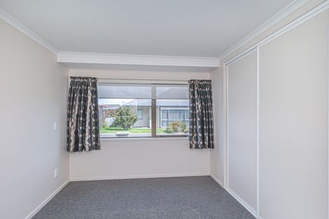 Photo of property in Trackside Villas, 54/91 Mako Mako Road, Levin, 5510