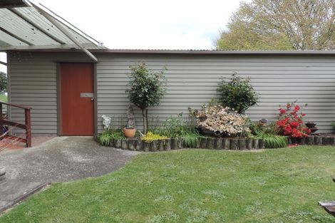 Photo of property in 13 Okoroire Street, Tirau, 3410