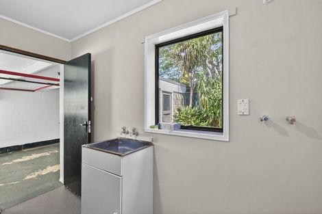 Photo of property in 2/21 Fulford Street, New Plymouth, 4310