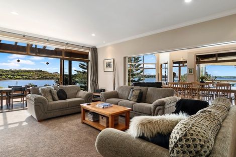 Photo of property in 329k Plummers Point Road, Whakamarama, 3172