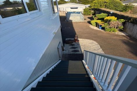 Photo of property in 105 Lincoln Road, Henderson, Auckland, 0610