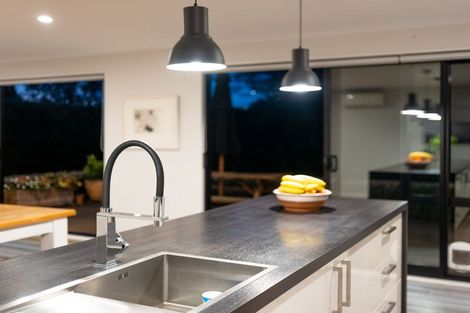 Photo of property in 7a Bideford Place, Dallington, Christchurch, 8061