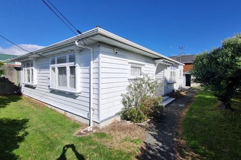 Photo of property in 34 Adelaide Street, Petone, Lower Hutt, 5012
