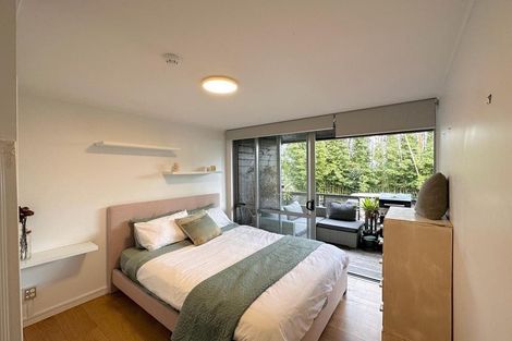 Photo of property in 2/11 Sentinel Road, Herne Bay, Auckland, 1011