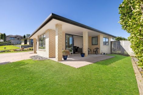 Photo of property in 22 Caldera Close, Pyes Pa, Tauranga, 3112