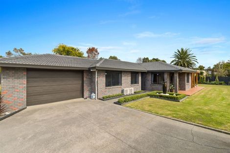 Photo of property in 20 Station Road, Huapai, Kumeu, 0810