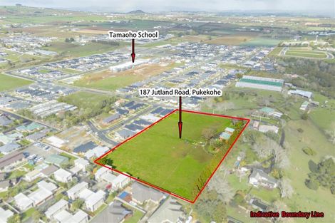 Photo of property in 187 Jutland Road, Pukekohe, 2120