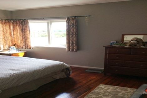 Photo of property in 23 Margan Avenue, New Lynn, Auckland, 0600