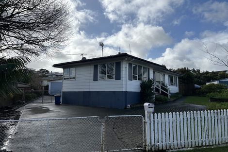 Photo of property in 5 Crosby Road, West Harbour, Auckland, 0618