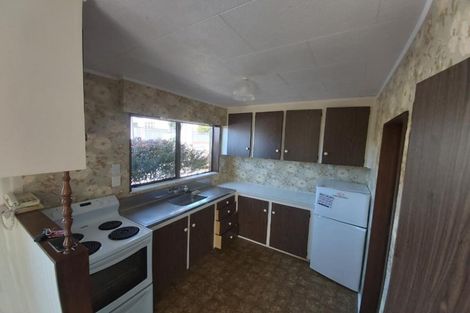 Photo of property in 18 Cutfield Road, New Plymouth, 4310