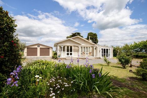 Photo of property in 898 State Highway 25, Waitakaruru, Thames, 3576