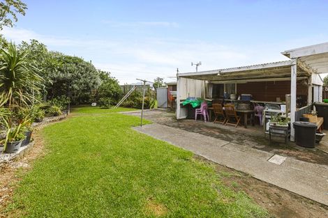 Photo of property in 37 Ferguson Street, Manurewa East, Auckland, 2102