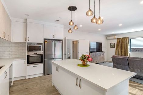 Photo of property in 9 Cooladawson Drive, Flat Bush, Auckland, 2019