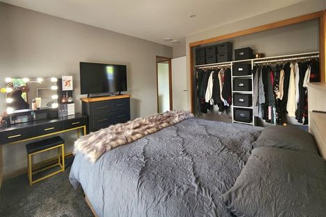 Photo of property in 60b Opawa Road, Waltham, Christchurch, 8023