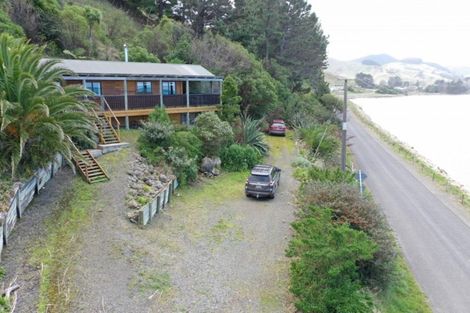 Photo of property in 3113a Coast Road, Akitio, Pongaroa, 4991