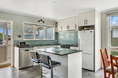 Photo of property in 4 Greenwood Street, Mangapapa, Gisborne, 4010