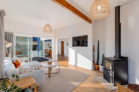 Photo of property in 51 North Avon Road, Richmond, Christchurch, 8013